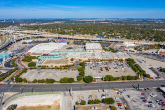 4522 Fredericksburg Rd, San Antonio, TX - aerial  map view