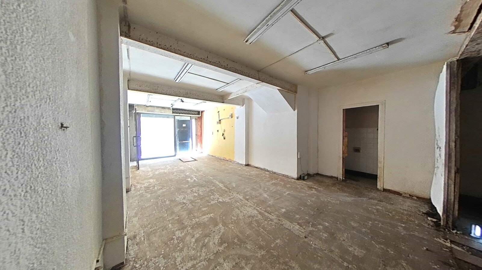 Viladecans, BAR 08840 -  -  - Floor Plan - Image 1 of 9