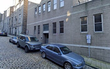 4 Windmill Brae, Aberdeen to rent Building Photo- Image 1 of 1