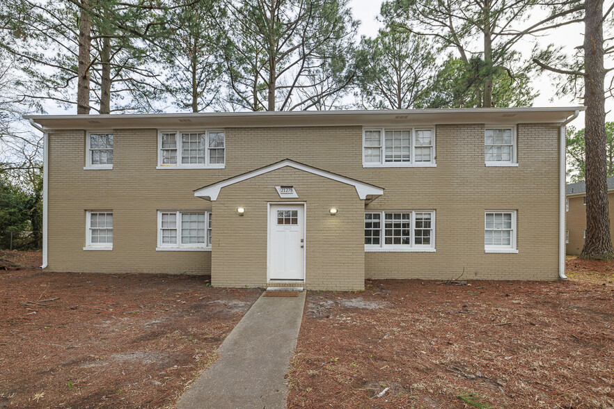 2127-2129 Chesapeake Dr, Chesapeake, VA for sale - Building Photo - Image 1 of 2