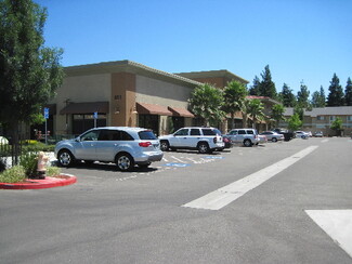 More details for Hawkeye Ave, Turlock, CA - Retail for Rent