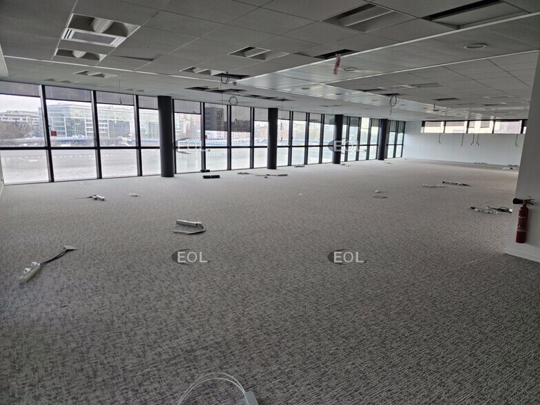 Office in Ivry-sur-Seine to rent - Building Photo - Image 3 of 32