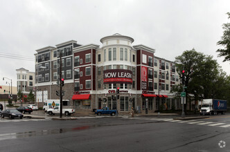 2301 Washington Pl NE, Washington, DC for rent Primary Photo- Image 1 of 5