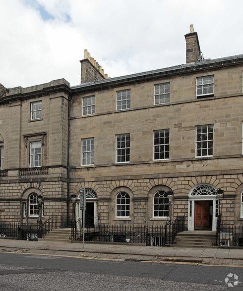 9 Charlotte Sq, Edinburgh for rent - Primary Photo - Image 1 of 2