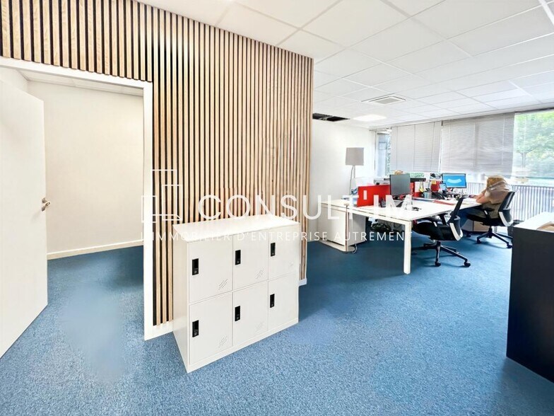 Quai Gallieni, Suresnes to rent - Building Photo - Image 3 of 9