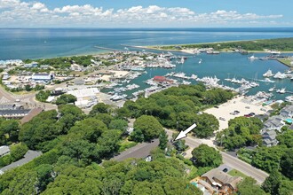 411 W Lake Dr, Montauk, NY for sale Primary Photo- Image 1 of 12