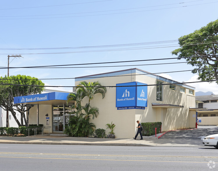 1950 N King St, Honolulu, HI for rent - Primary Photo - Image 1 of 4