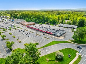 271-421 Cottage Grove Rd, Bloomfield, CT to rent Interior Photo- Image 1 of 1