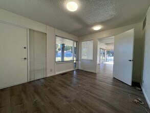 3633 Montgomery Dr, Santa Rosa, CA for rent Building Photo- Image 2 of 11