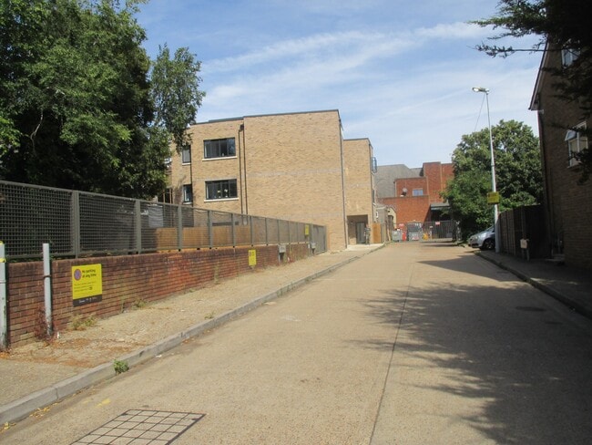 More details for 2A - C Torrington Park, London - Office to Rent