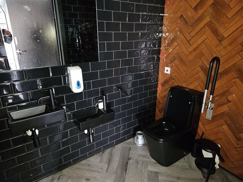 852 Alum Rock Rd, Birmingham for sale - Building Photo - Image 3 of 29