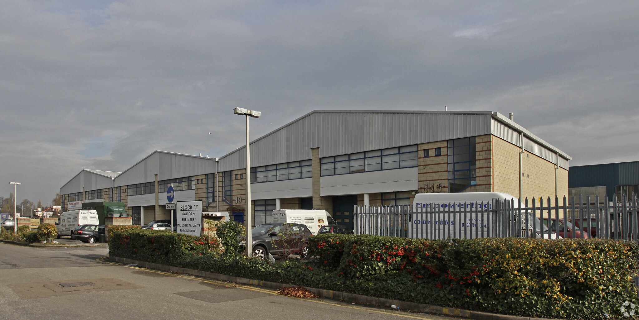 Bridge Rd, Southall for sale Primary Photo- Image 1 of 1