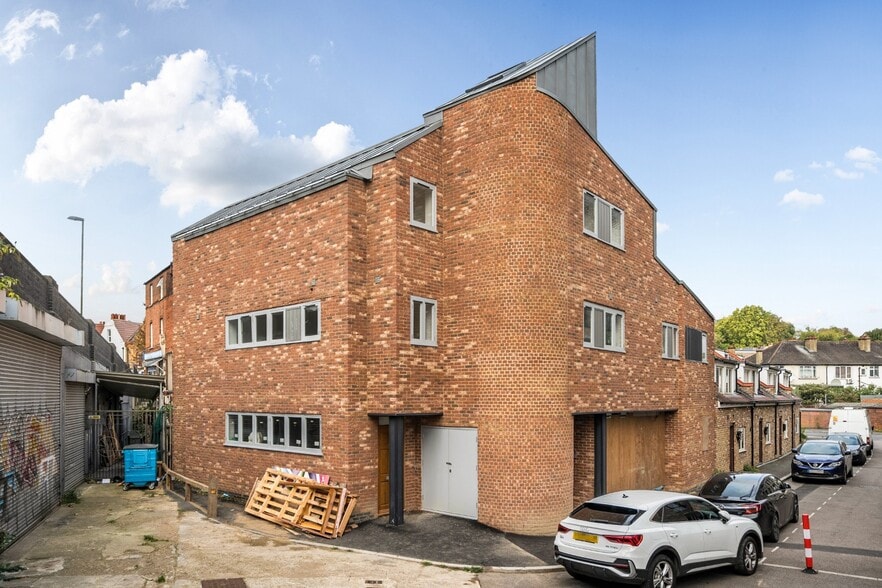 1-5 Mercy Ter, London for sale - Building Photo - Image 2 of 6