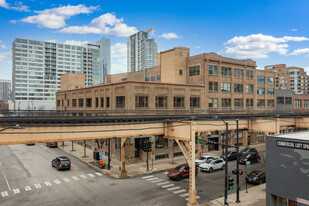 641-651 W Lake St, Chicago IL - Commercial Property