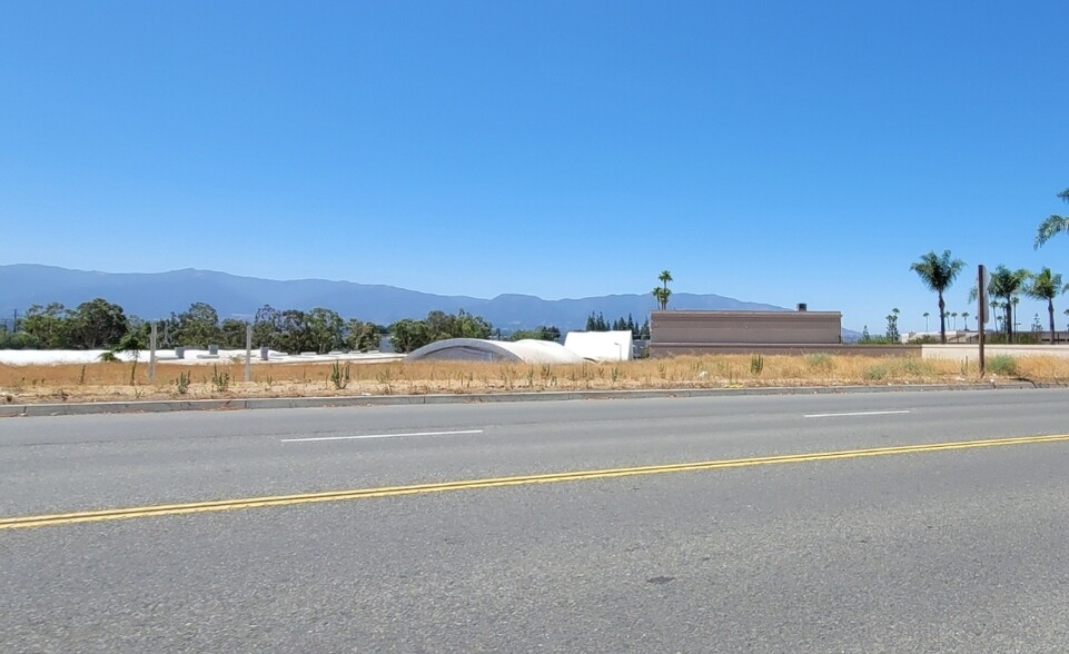 1110 Mountain Ave, Norco, CA for sale - Building Photo - Image 1 of 3