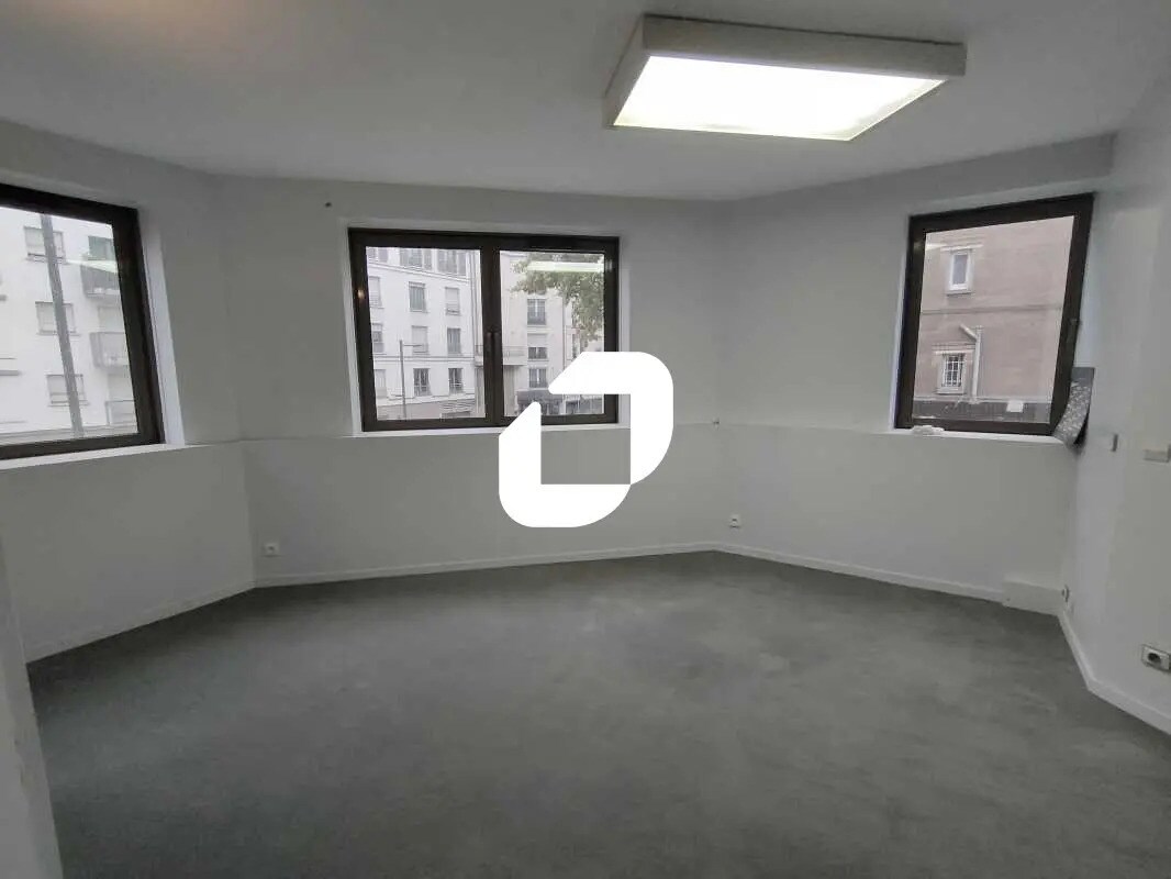 86 Avenue Du Général Leclerc, Viroflay to rent Interior Photo- Image 1 of 11