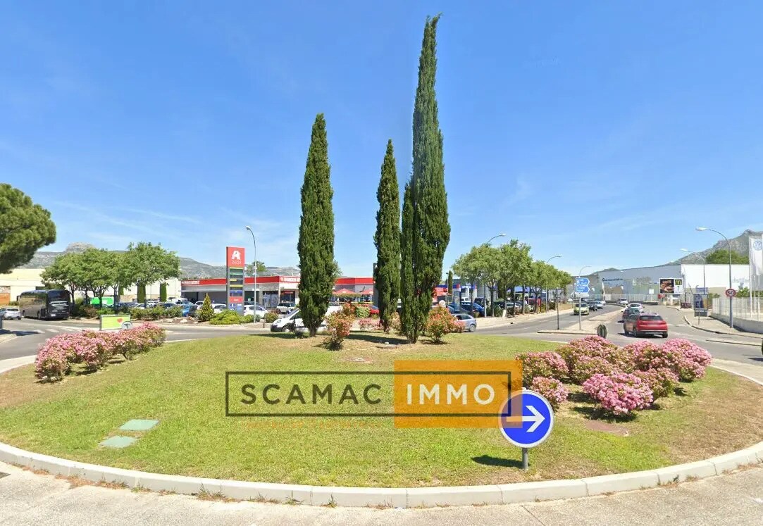 Industrial in Aubagne to rent Building Photo- Image 1 of 5