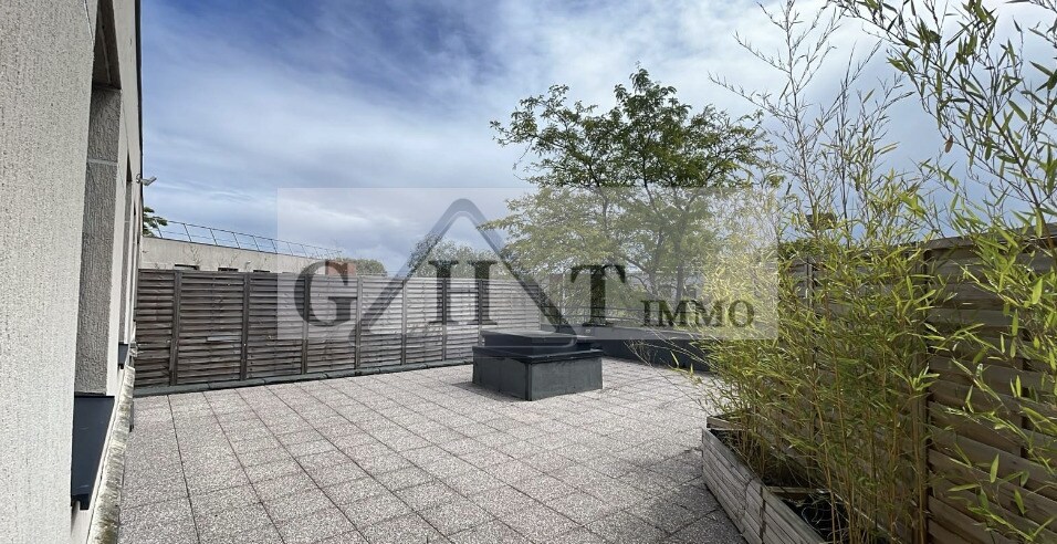 Office in Massy to rent - Building Photo - Image 3 of 3