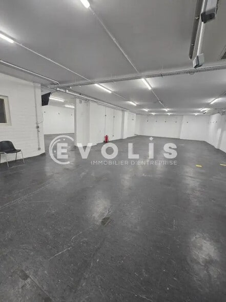 Retail in Bordeaux for sale - Interior Photo - Image 1 of 7