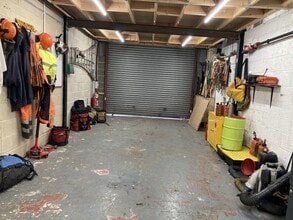 Old Station Dr, Sheffield to rent Interior Photo- Image 2 of 4