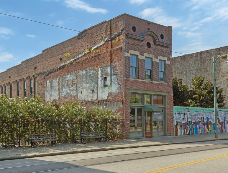 390 S Main St, Memphis, TN for sale - Primary Photo - Image 1 of 12