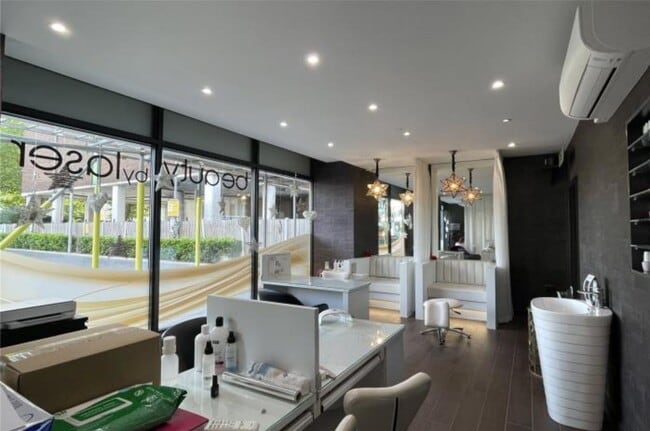 More details for 73 Victoria Av, Southend-On-Sea - Build-to-Rent for Sale