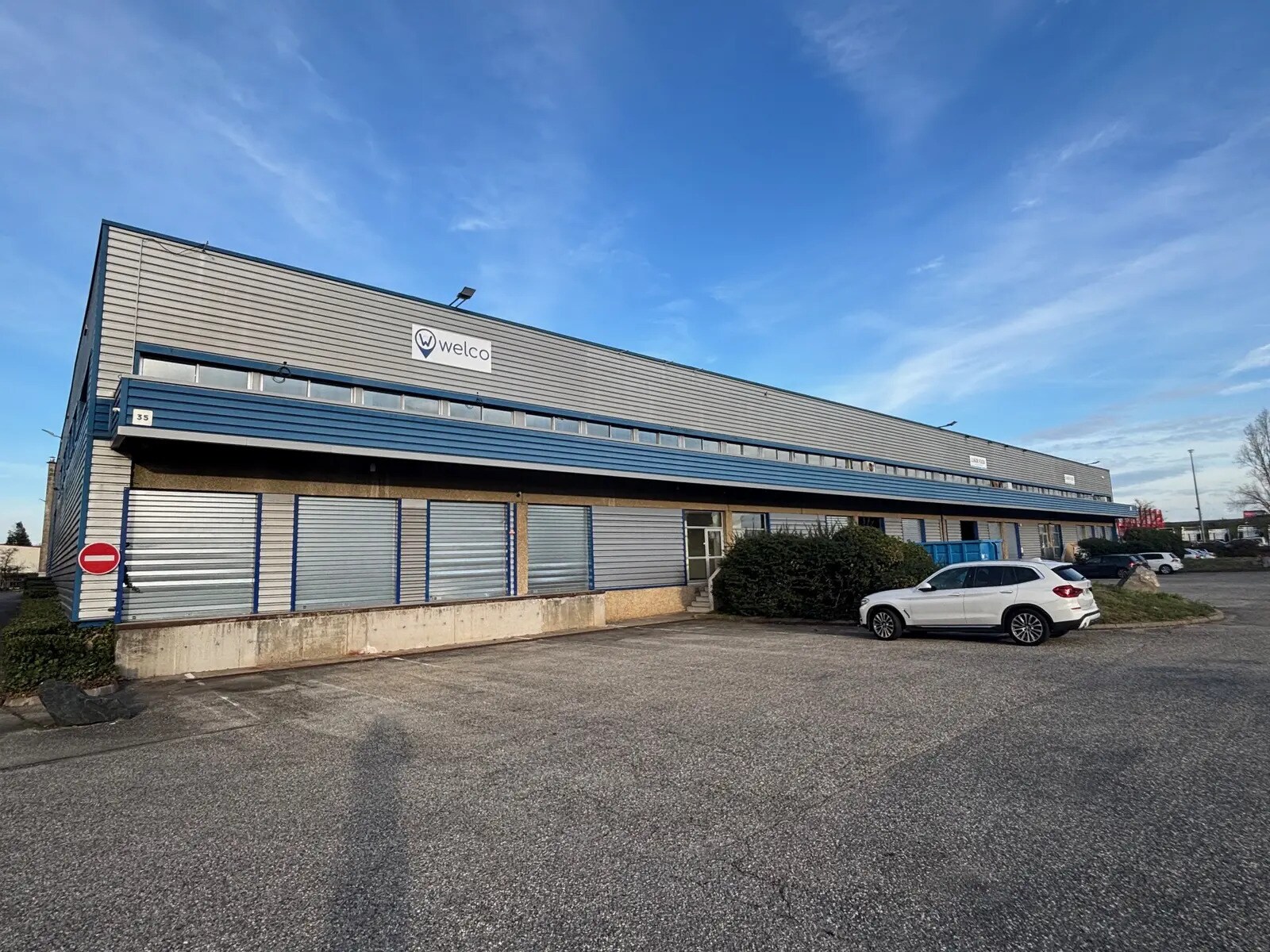 Avenue Des Frères Montgolfier, Chassieu to rent Building Photo- Image 1 of 7