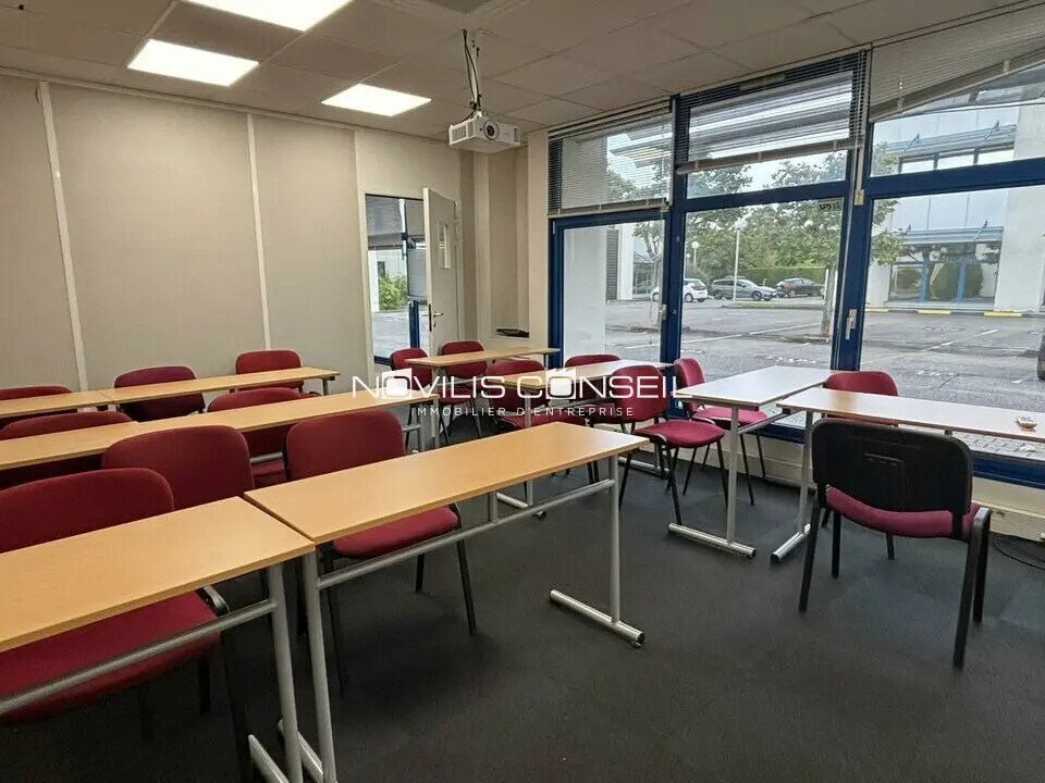 Office in Toulouse to rent Interior Photo- Image 1 of 7