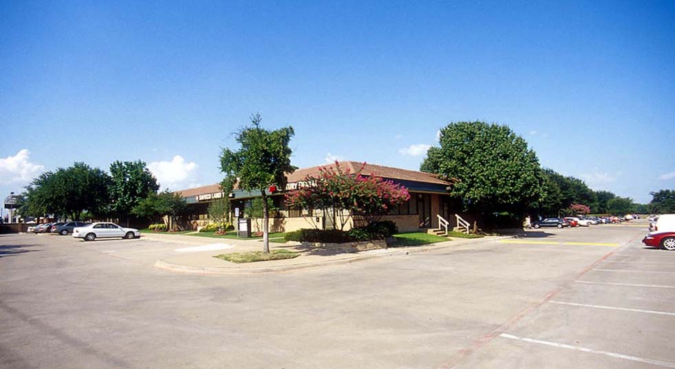 17000 Preston Rd, Dallas, TX for rent - Building Photo - Image 2 of 9