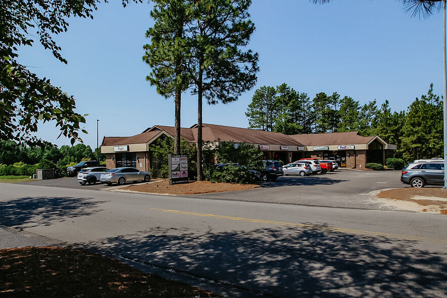 206-216 Commerce Ave, Southern Pines, NC for sale - Building Photo - Image 1 of 10