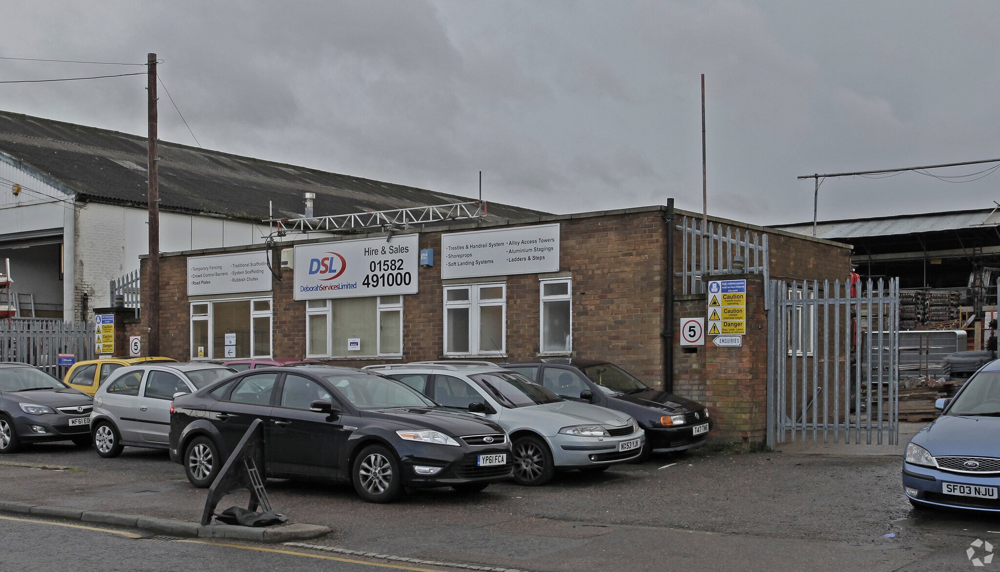 227-231 Selbourne Rd, Luton for sale Primary Photo- Image 1 of 1