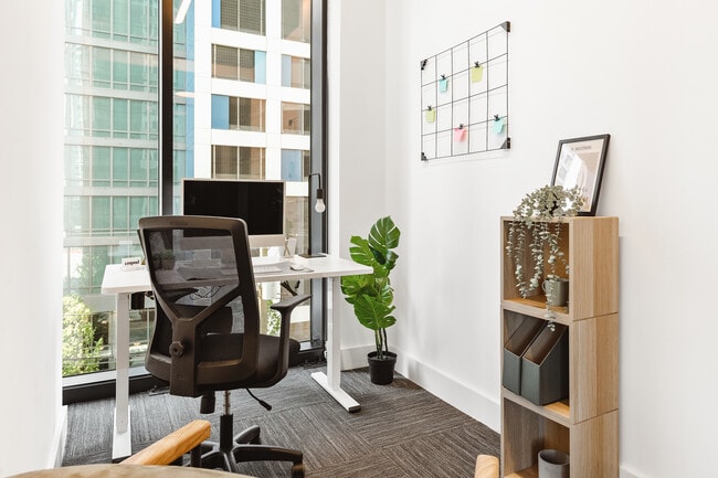 More details for 97 Newkirk St, Jersey City, NJ - Office to Rent