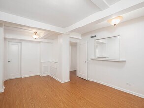 35 E 35th St, New York, NY for rent Building Photo- Image 1 of 8