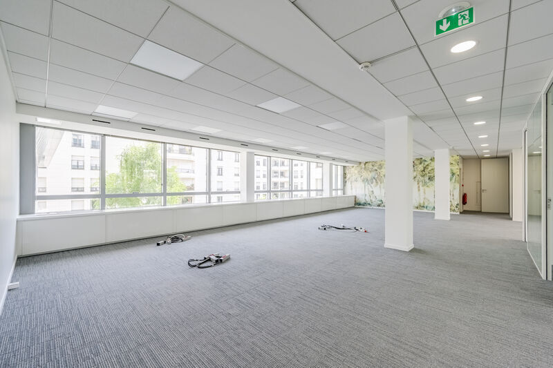 50 Quai Charles Pasqua, Levallois-Perret to rent Building Photo- Image 1 of 12