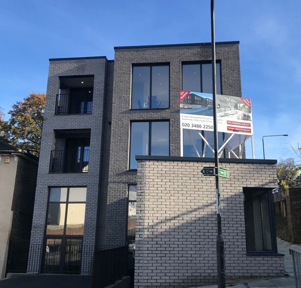 1 Brookhill Rd, London for sale - Primary Photo - Image 1 of 1