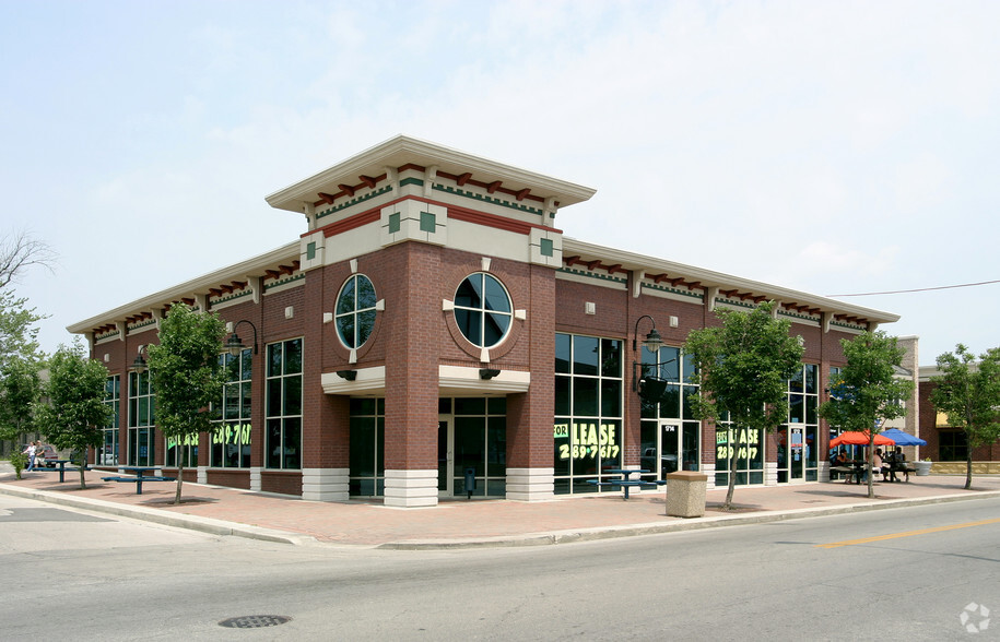 1712 W University Ave, Muncie, IN for rent - Primary Photo - Image 1 of 8