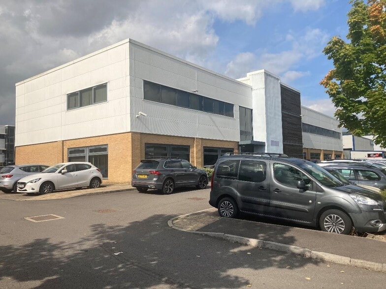 Pontygwindy Rd, Caerphilly to rent - Building Photo - Image 1 of 2