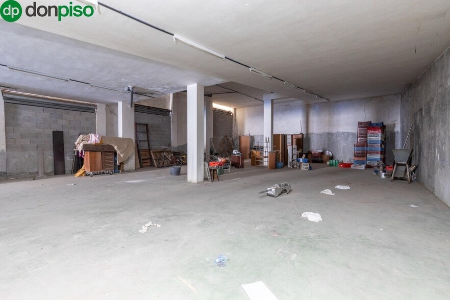 Calle Úbeda, 10, Huétor Vega, Granada for sale - Building Photo - Image 2 of 20