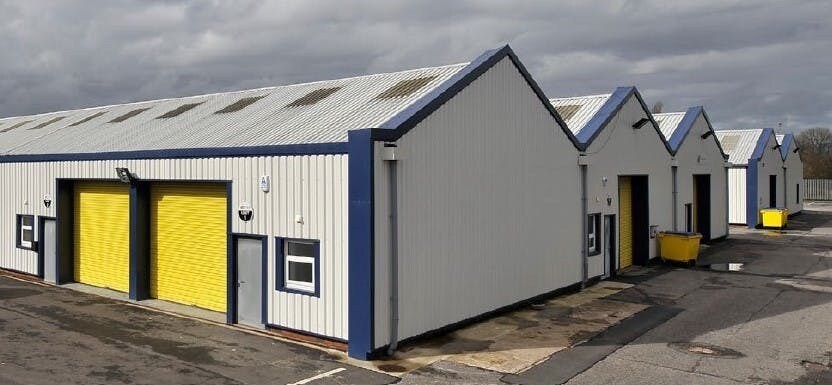 Eton Hill Rd, Manchester to rent - Building Photo - Image 2 of 9