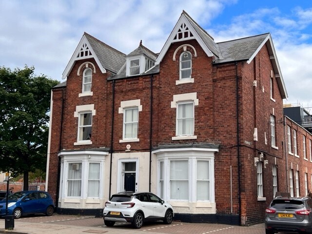 154 Borough Road rd, Middlesbrough for sale Primary Photo- Image 1 of 1