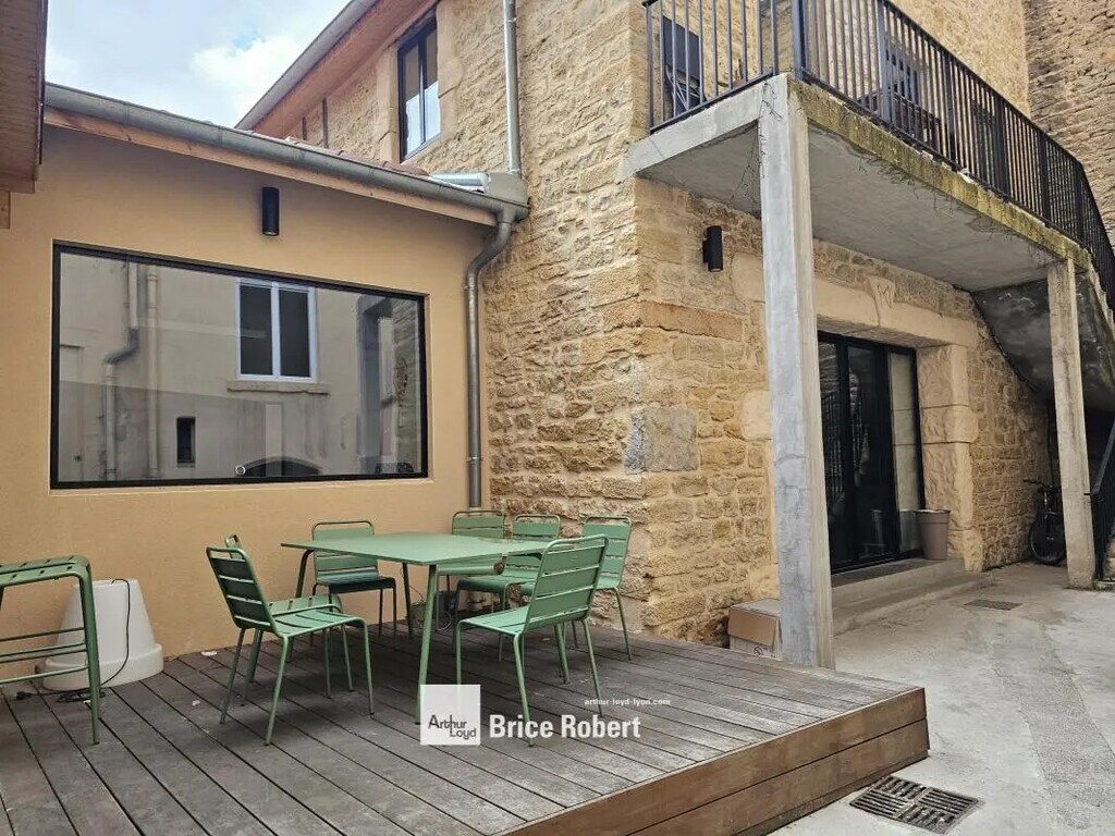 Vente Bureaux 626 m² - Photo 1