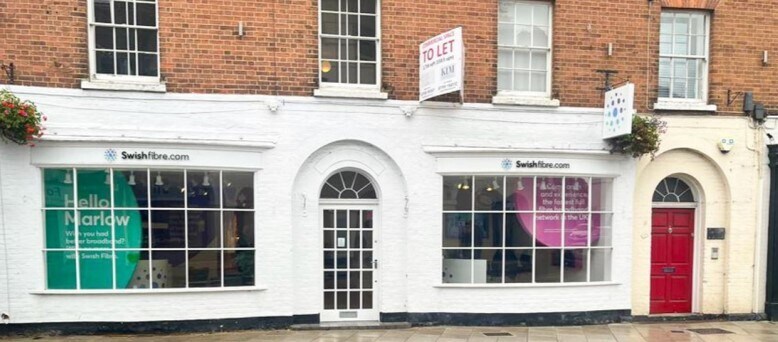 6 Market Sq, Marlow for sale - Building Photo - Image 1 of 1