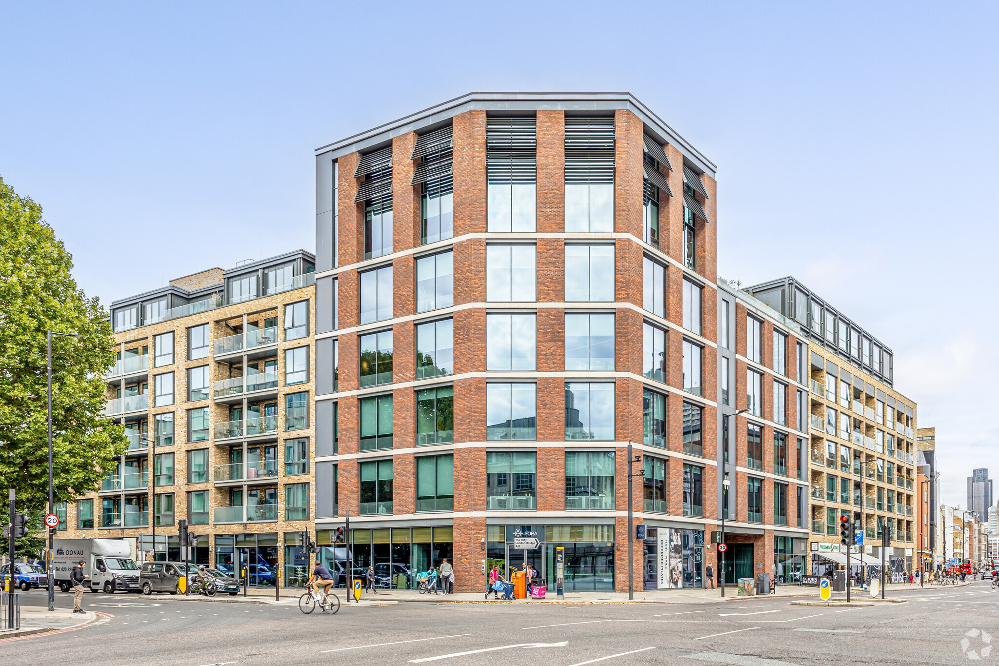 180 Borough High St, London for sale Primary Photo- Image 1 of 1