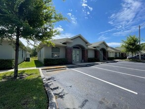 250 Crystal Grove Blvd, Lutz, FL for rent Building Photo- Image 2 of 26