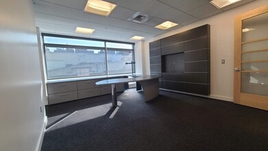 111 N Post St, Spokane, WA to rent Interior Photo- Image 2 of 10