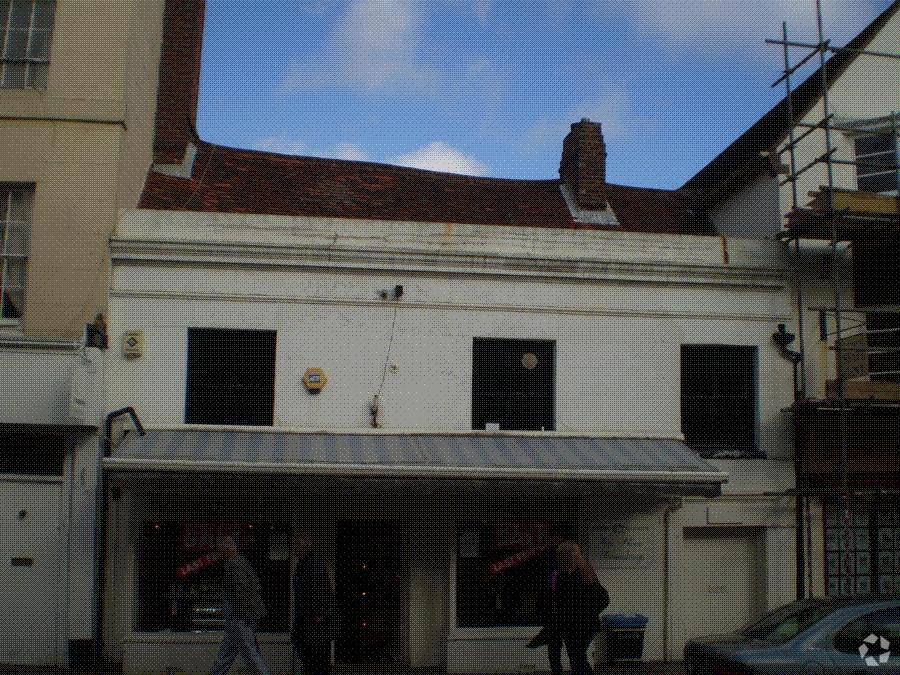 73-73A High St, Battle to rent Primary Photo- Image 1 of 2