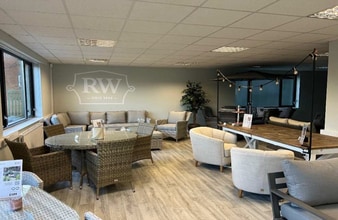 Garrard Way, Kettering to rent Interior Photo- Image 2 of 4