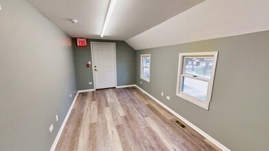 1208 Lisle Plz, Lisle, IL to rent Interior Photo- Image 2 of 16