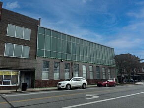 101-117 E Main St, Kent, OH for rent Building Photo- Image 1 of 3