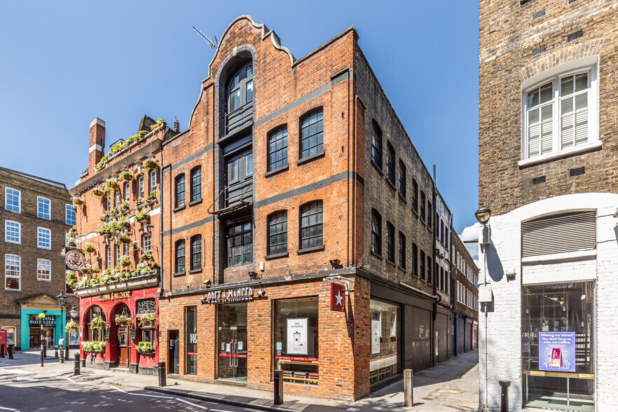 30-32 Neal St, London for sale - Primary Photo - Image 1 of 1